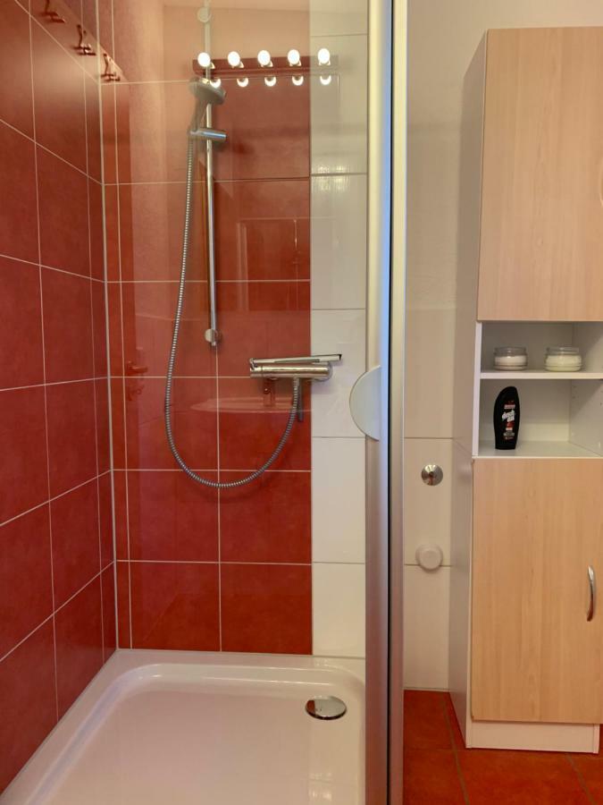 Schoene Wohnung In Roefingen Rofingen Kültér fotó